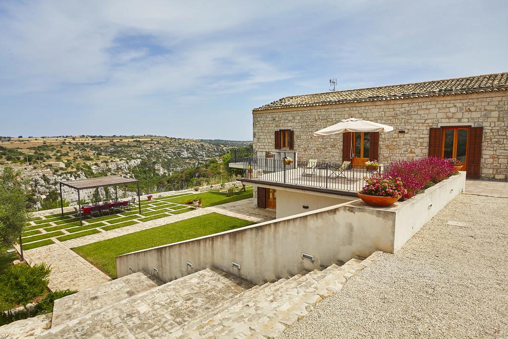 Casa Al Castello Pensionat Ragusa Exteriör bild